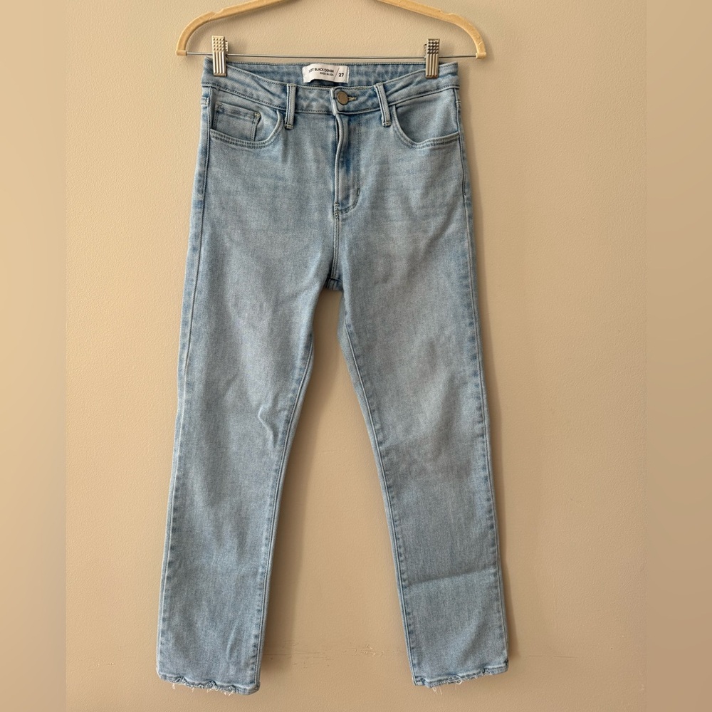 Just Black Light Wash Mom Jean size 27
